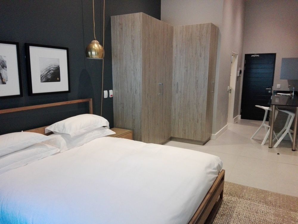Mint Hotel Sandhurst Johannesburg Buitenkant foto